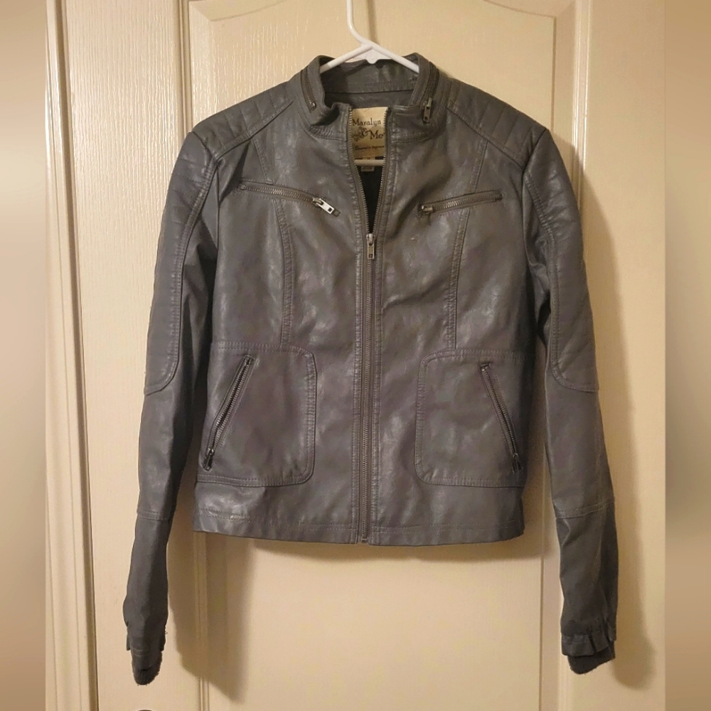 gray leather jacket